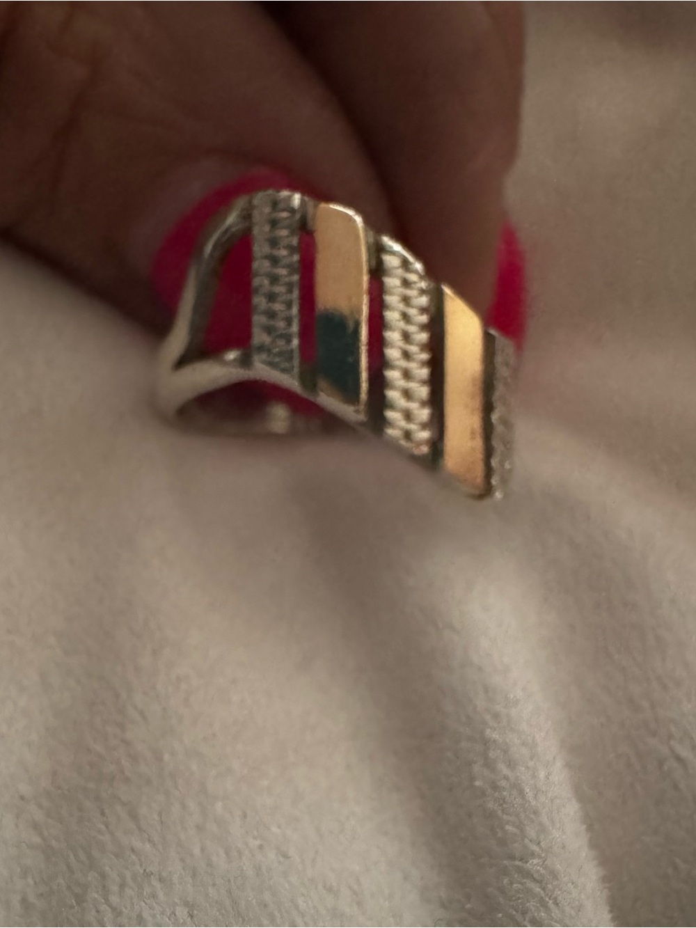Vintage Two Toned Thick Band Ring Marked 950, (Platinum), size 8